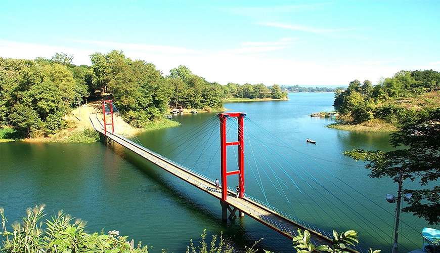 Chittagong: Hotels and Tours